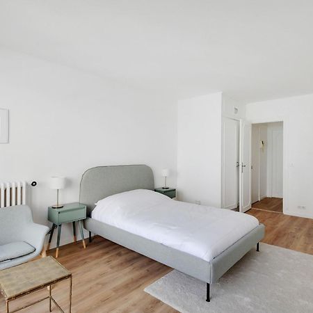 Bright Studio For 2 - Champs-Elysees Paris Extérieur photo