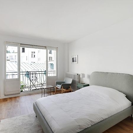 Bright Studio For 2 - Champs-Elysees Paris Extérieur photo