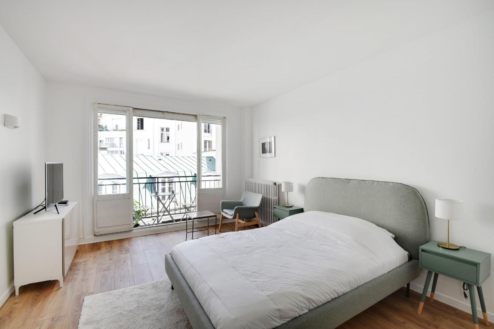 Bright Studio For 2 - Champs-Elysees Paris Extérieur photo